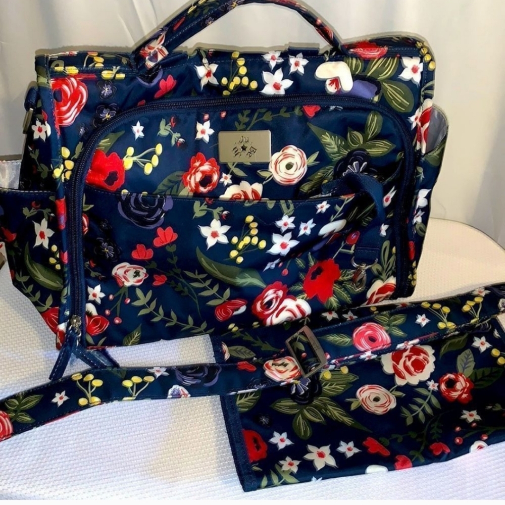 JuJu Be Backpack Diaper Bag w/changing pad